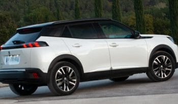 Peugeot 2008eAllure | 100kW full